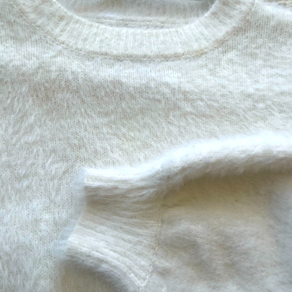 Cozy sweater (pullover) - Picture 2 of 4